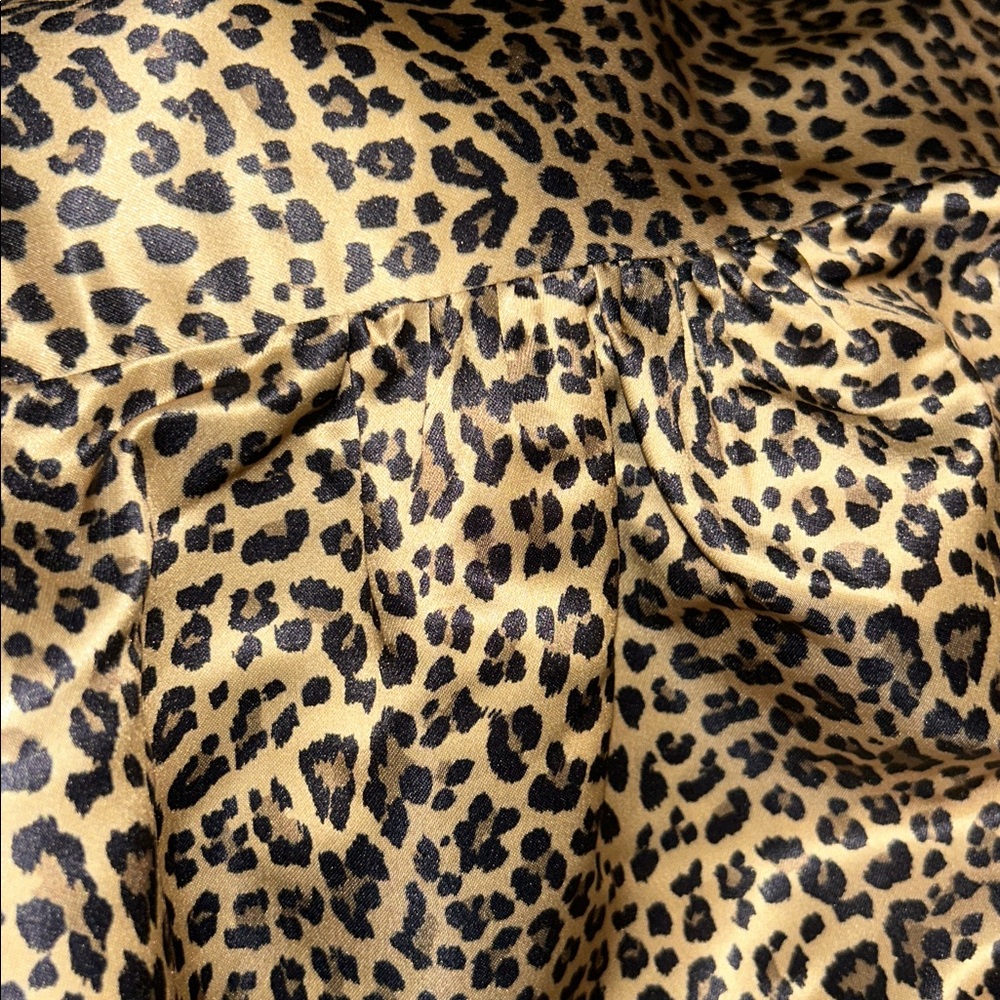 English Factory Animal Print Puff Sleeve Blouse - Picture 14 of 14